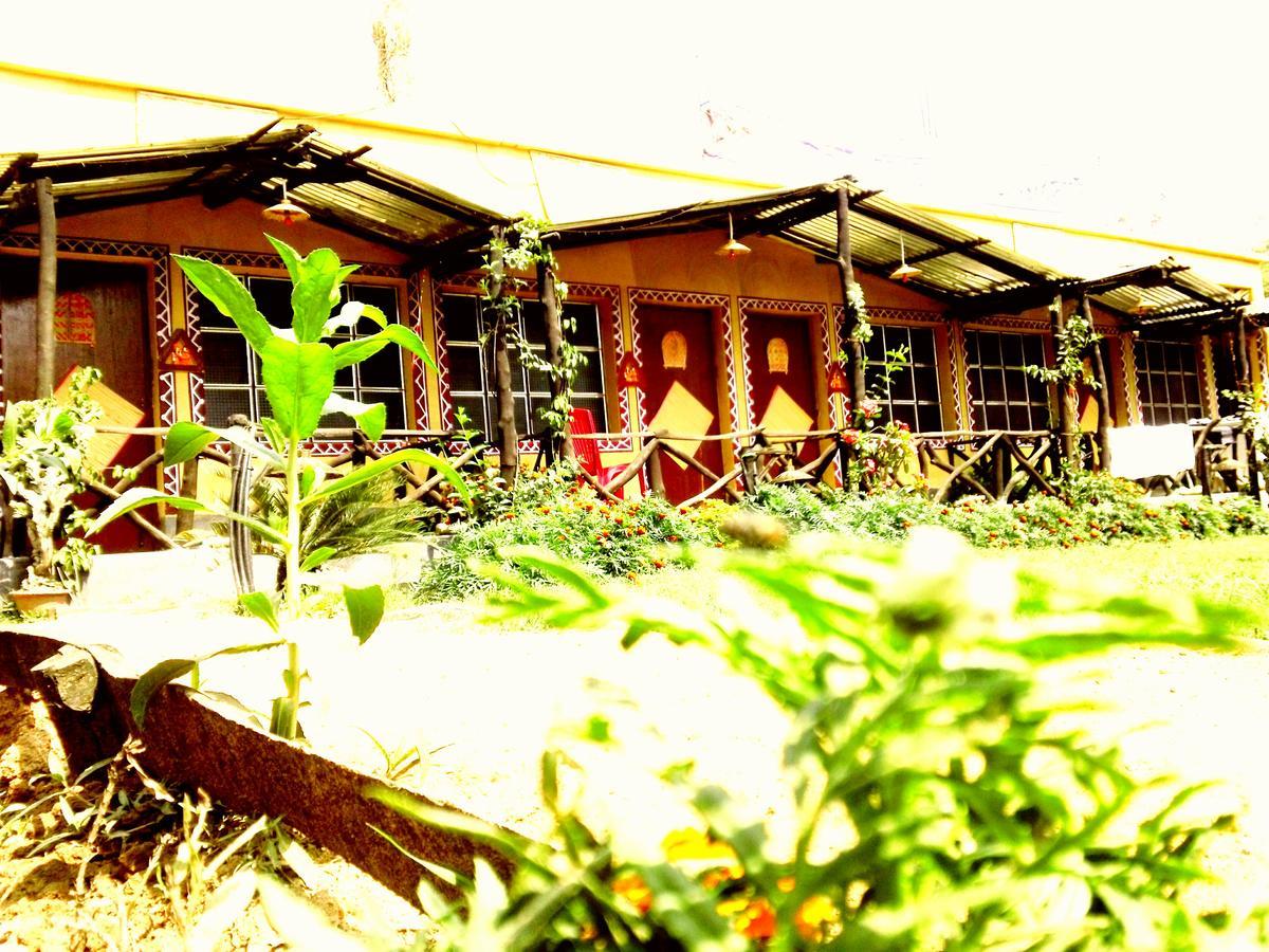 Roshnai Village Resort Bolpur Eksteriør bilde