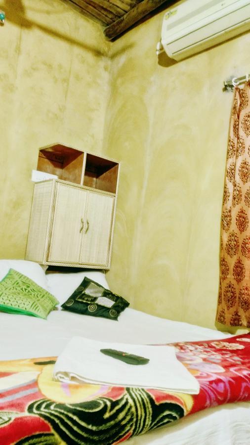 Roshnai Village Resort Bolpur Rom bilde