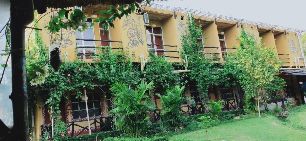 Roshnai Village Resort Bolpur Eksteriør bilde